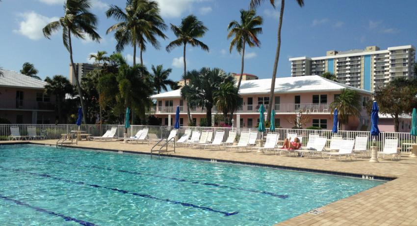 Sea Breeze South - pool